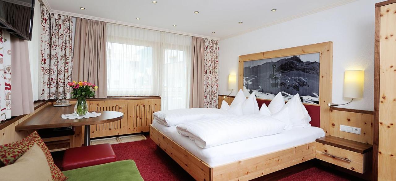 Hotel Kristall B&B Ischgl Zewnętrze zdjęcie